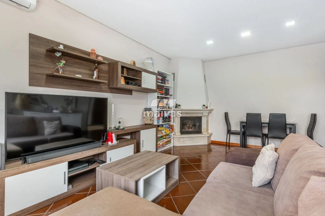 Apartamento T2 para Venda em Merelim (São Paio), Panoias e Parada de Tibães Foto 5