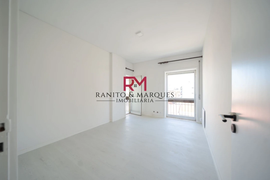 Apartamento T3 para Arrendamento em Matosinhos e Leça da Palmeira Foto 9