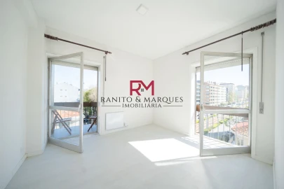 Apartamento T3 para Arrendamento em Matosinhos e Leça da Palmeira