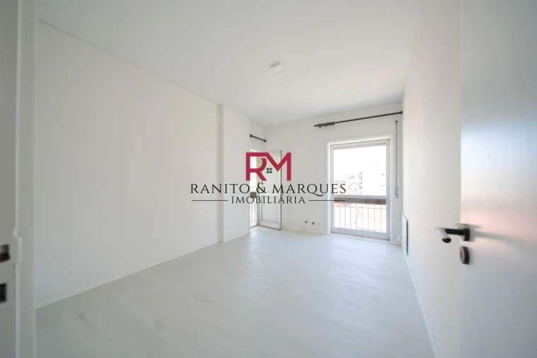 Apartamento T3 para Arrendamento em Matosinhos e Leça da Palmeira Foto 9