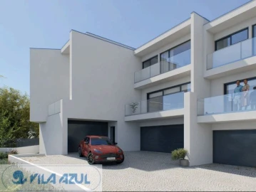 Moradia T3 para Venda em Gondomar (São Cosme), Valbom e Jovim