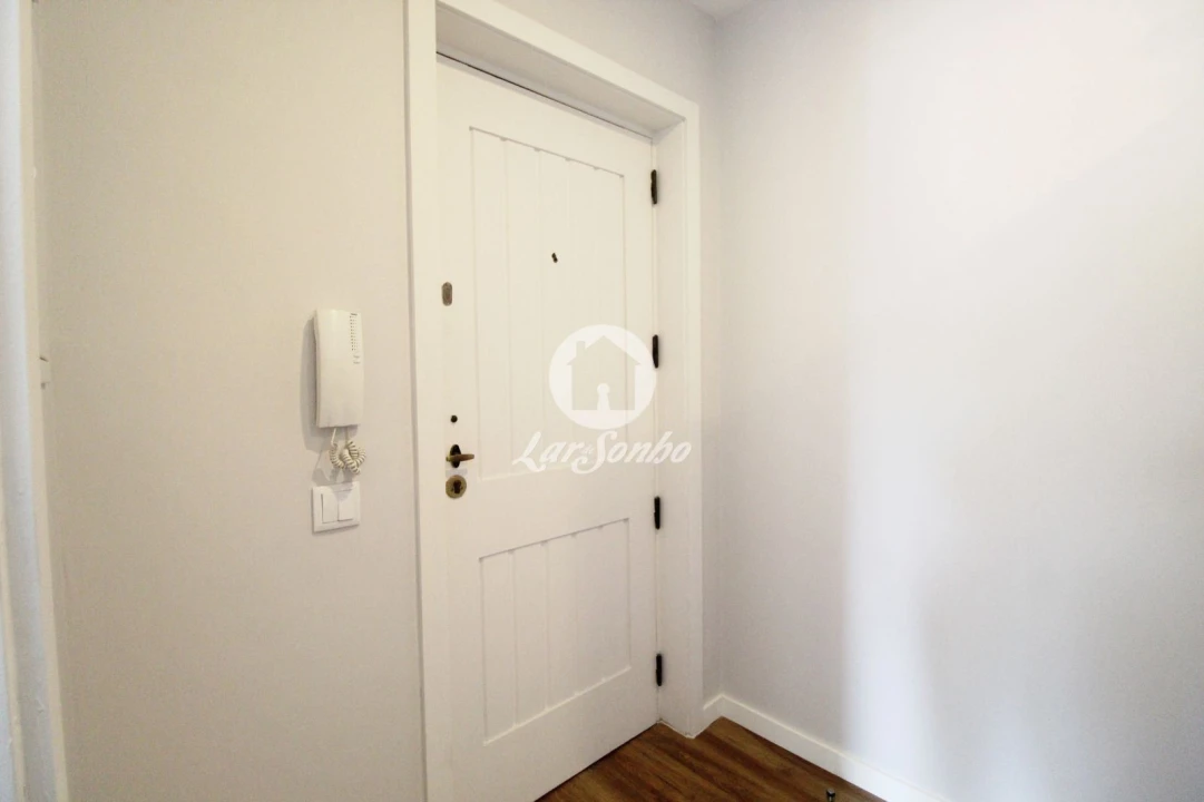 Apartamento T2 para Venda em Cidade da Maia Foto 15