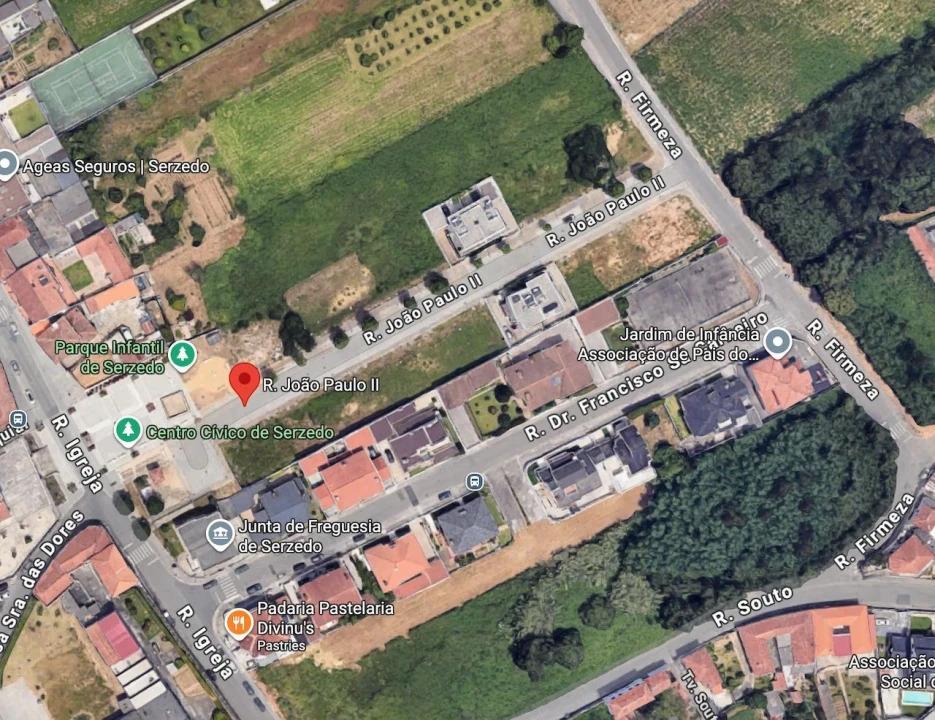 Terreno para Venda em Serzedo e Perosinho Foto 4