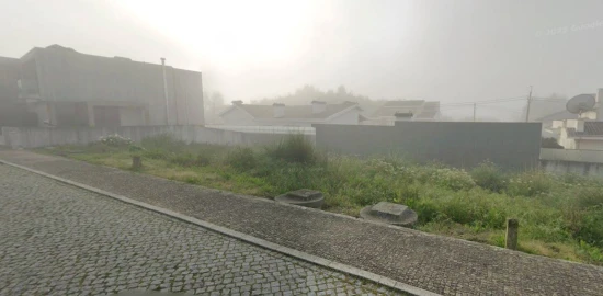 Terreno para Venda em Serzedo e Perosinho