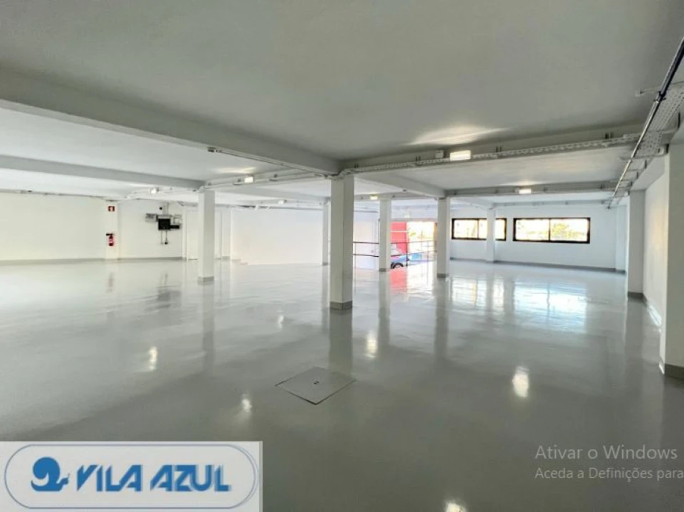 Armazém para Arrendamento em Paranhos Foto 6