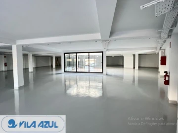 Armazém para Arrendamento em Paranhos
