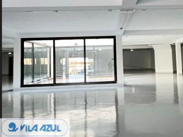 Armazém para Arrendamento em Paranhos