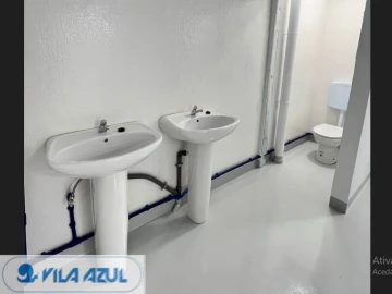Armazém para Arrendamento em Paranhos