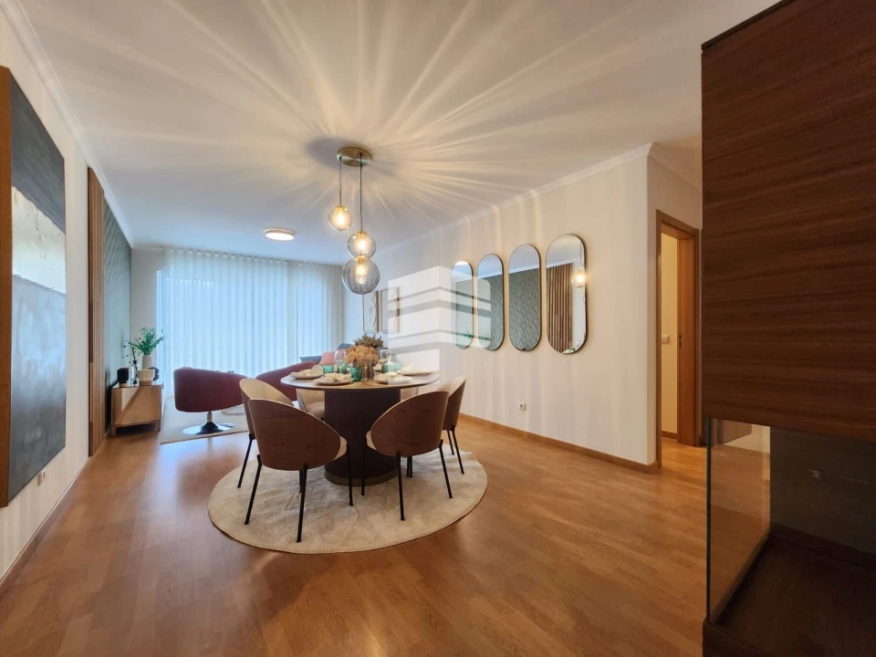 Apartamento T2 para Venda em Caniço Foto 8