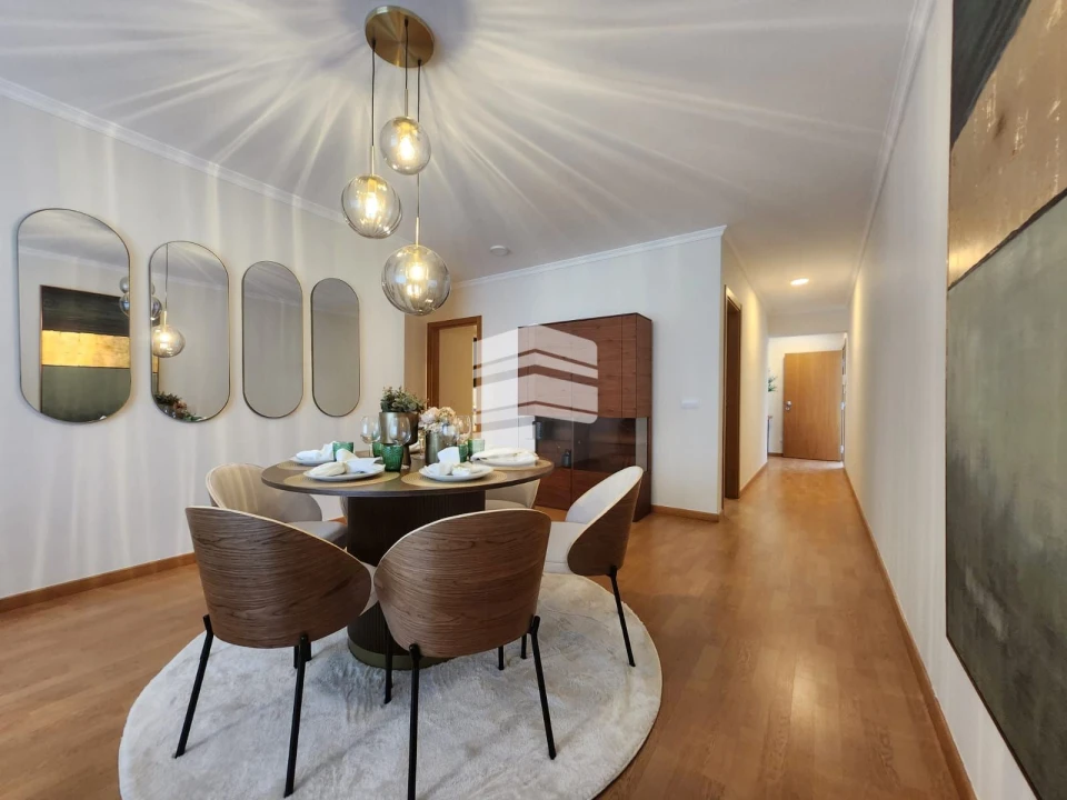 Apartamento T2 para Venda em Caniço Foto 9
