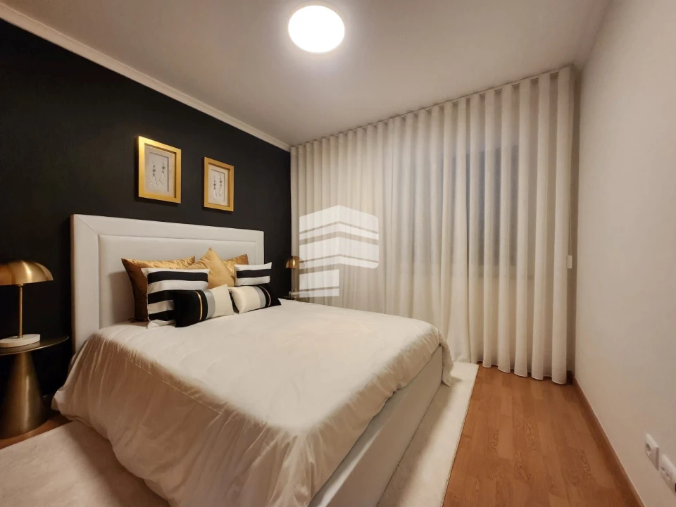 Apartamento T2 para Venda em Caniço Foto 21
