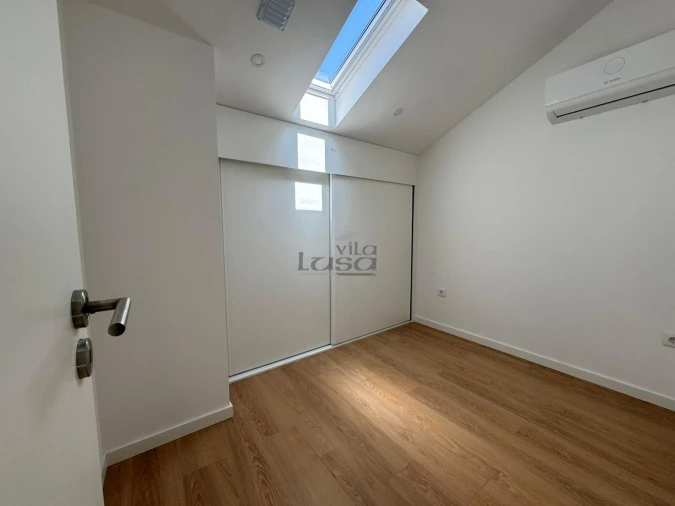 Apartamento T2 para Arrendamento em Mangualde, Mesquitela e Cunha Alta Foto 12