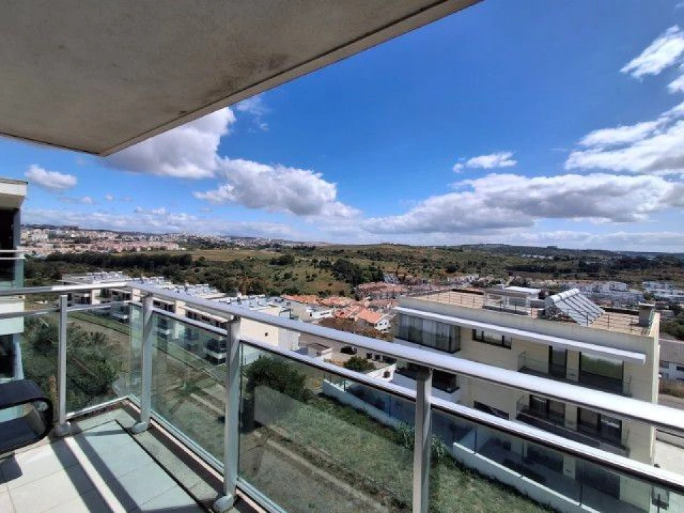 Apartamento T2 para Arrendamento em Barcarena Foto 4