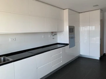 Apartamento T2 para Arrendamento em Barcarena