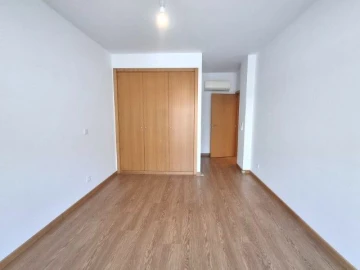 Apartamento T2 para Arrendamento em Barcarena