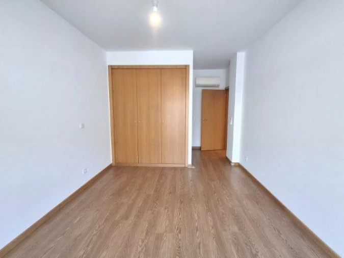 Apartamento T2 para Arrendamento em Barcarena Foto 16
