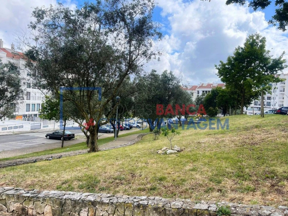 Apartamento T3 para Venda em Mina de Água Foto 11