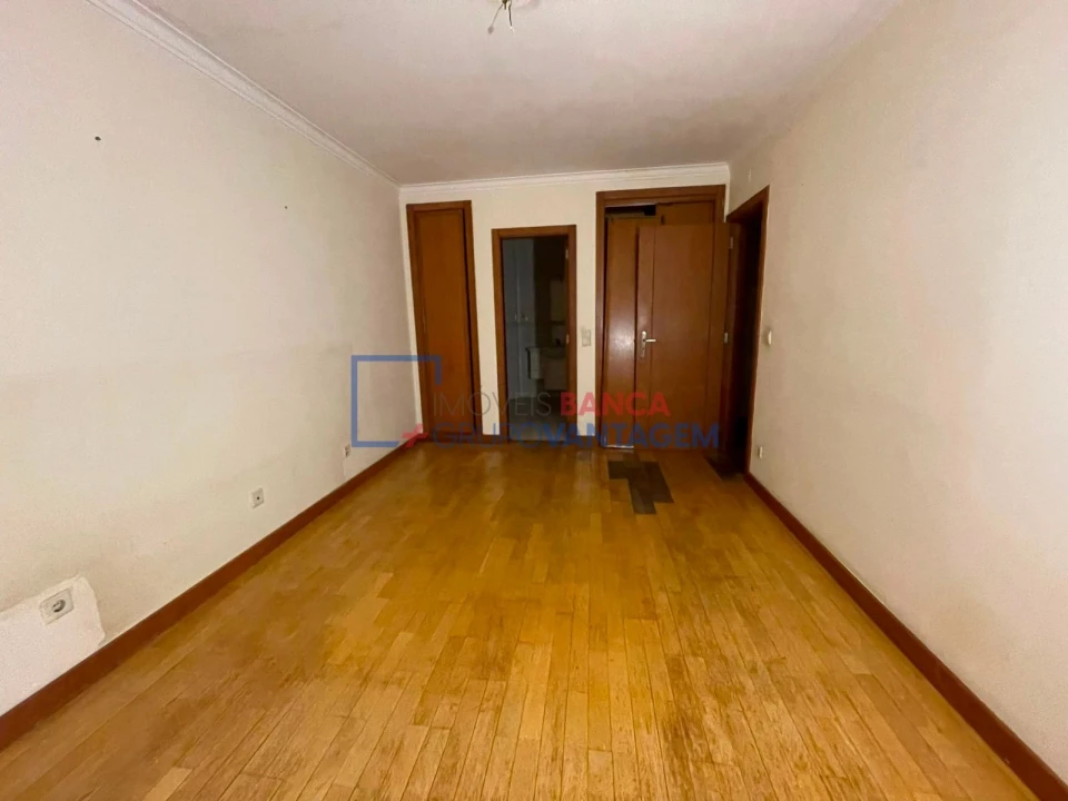Apartamento T3 para Venda em Mina de Água Foto 9