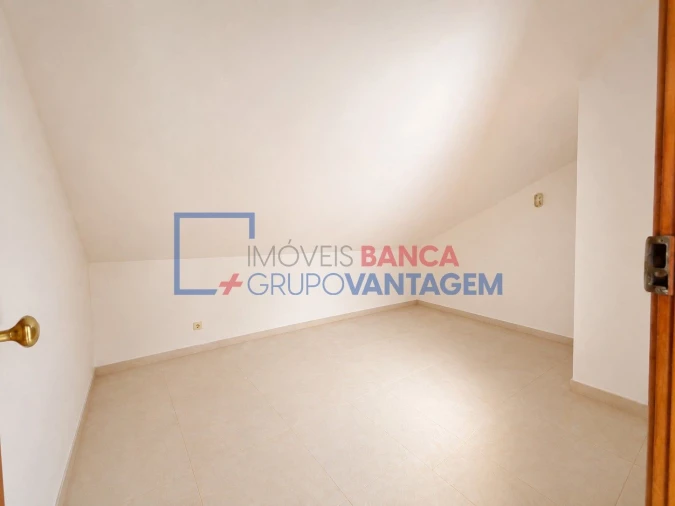 Apartamento T3 para Venda em Mina de Água Foto 24
