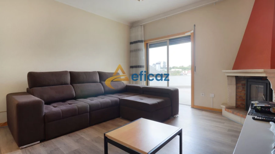 Apartamento T2 para Venda em Lodares Foto 6