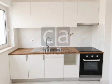 Apartamento T2 para Venda em Algueirão-Mem Martins