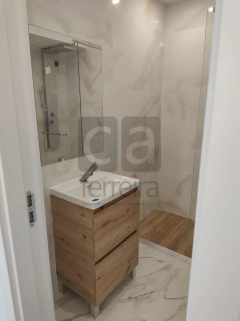 Apartamento T2 para Venda em Algueirão-Mem Martins