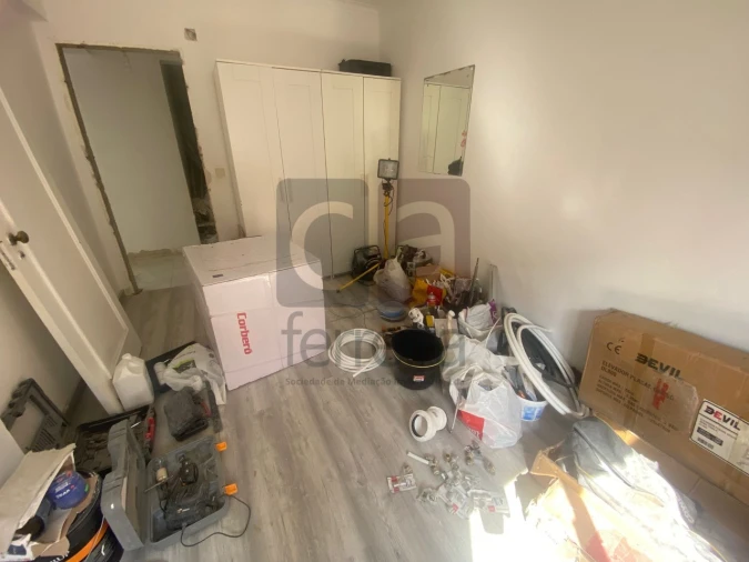 Apartamento T2 para Venda em Algueirão-Mem Martins Foto 14