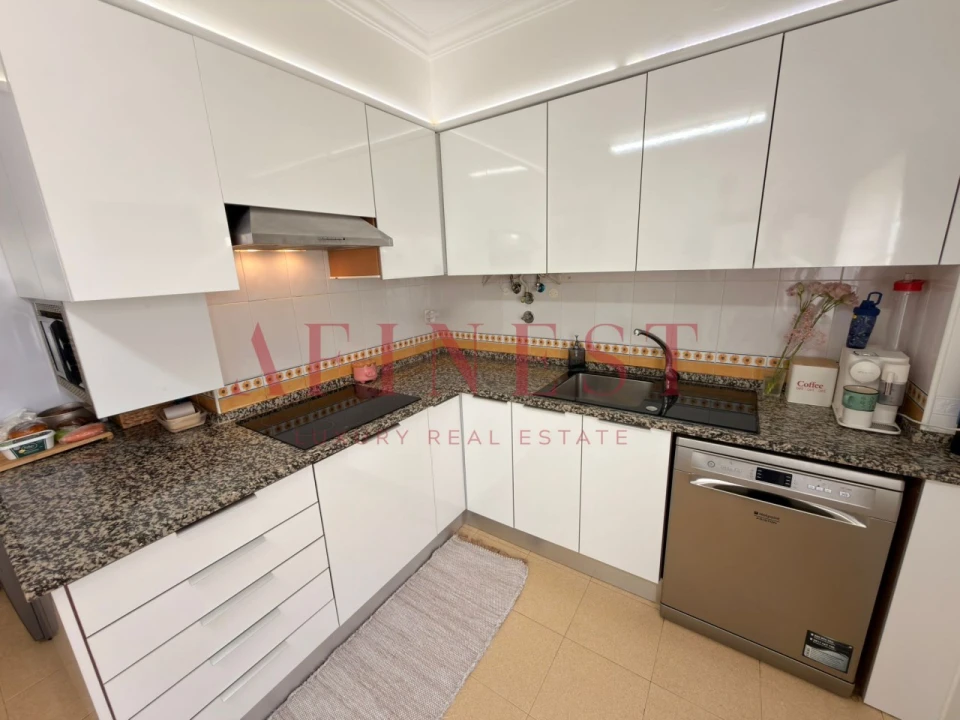 Apartamento T3 para Arrendamento em Fernao Ferro Foto 8