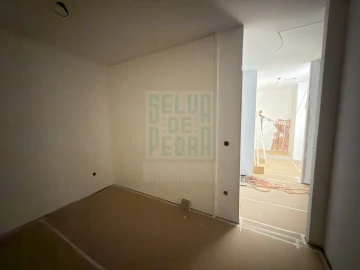 Apartamento T2 para Venda em Paços de Ferreira