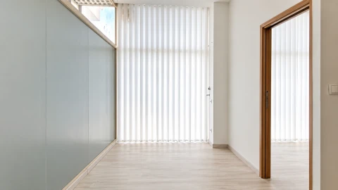 Loja para Arrendamento em Nogueira e Silva Escura