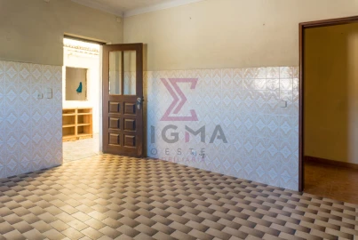 Moradia T3 para Venda em Roliça