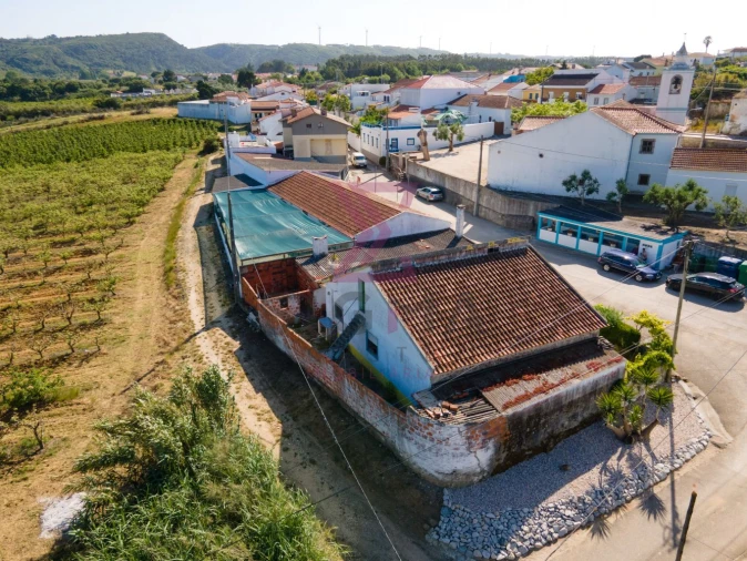 Moradia T3 para Venda em Roliça Foto 7