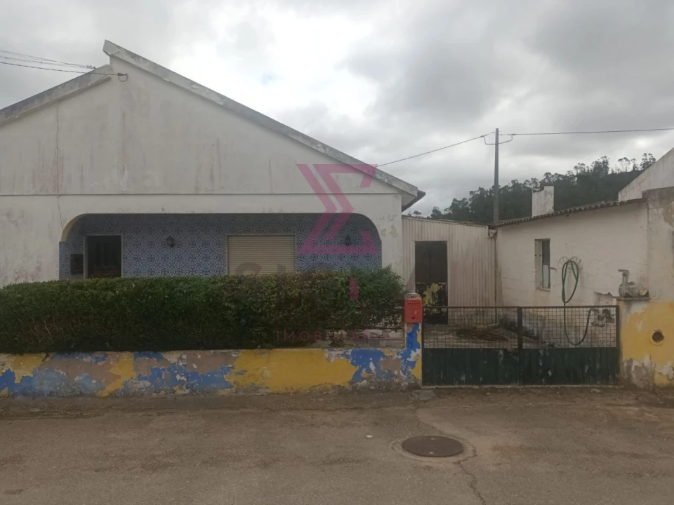 Moradia T3 para Venda em Roliça Foto 23