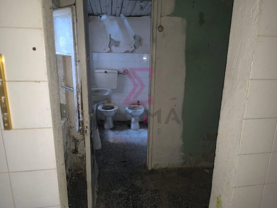 Moradia T4 para Venda em Roliça Foto 8