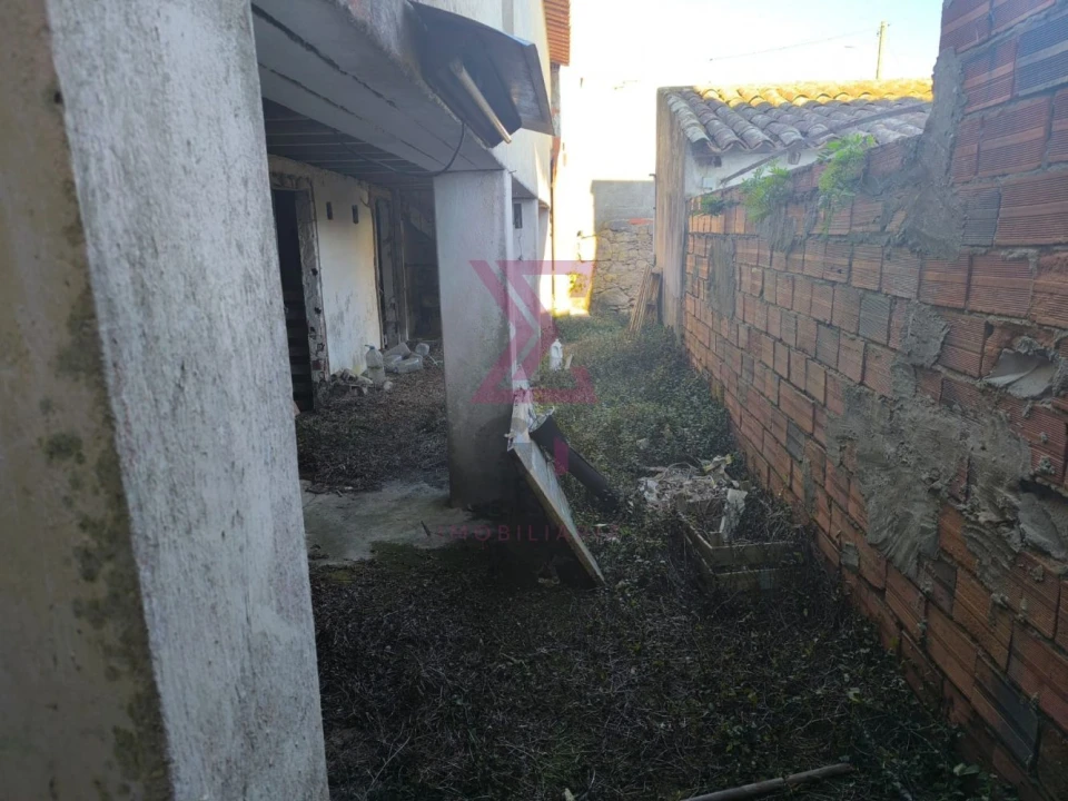 Moradia T4 para Venda em Roliça Foto 20