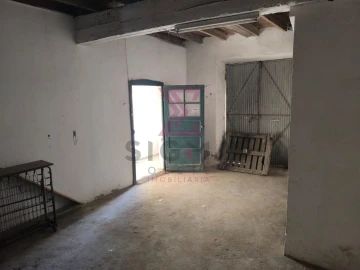 Moradia T4 para Venda em Roliça