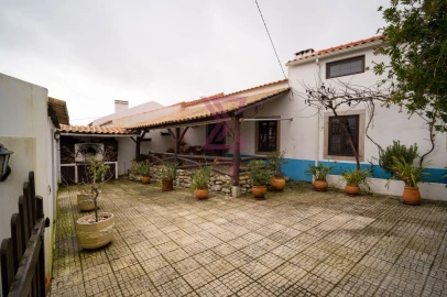 Moradia T3 para Venda em Moita dos Ferreiros