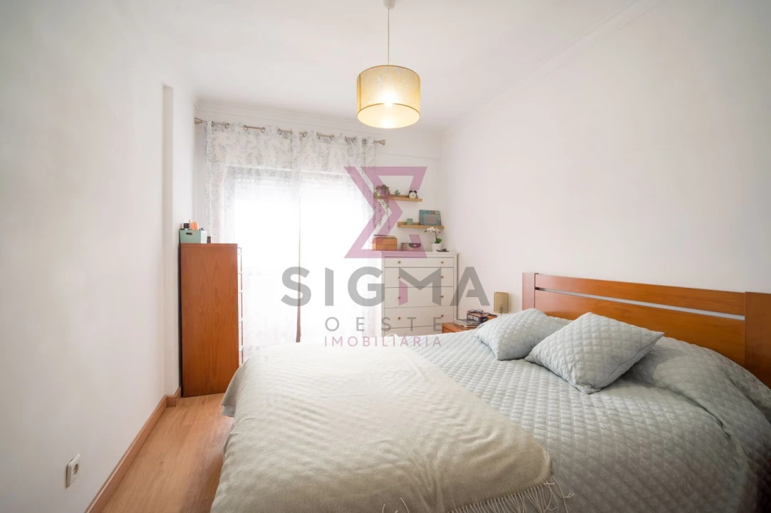 Apartamento T2 para Venda em Cacém e São Marcos Foto 16