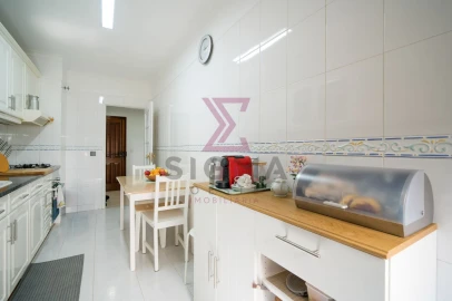 Apartamento T2 para Venda em Cacém e São Marcos