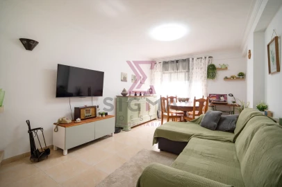 Apartamento T2 para Venda em Cacém e São Marcos