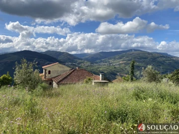 Moradia T4 para Venda em Barro