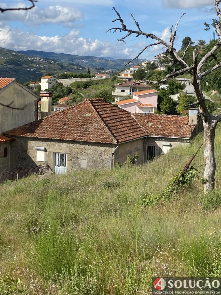 Moradia T4 para Venda em Barro Foto 9