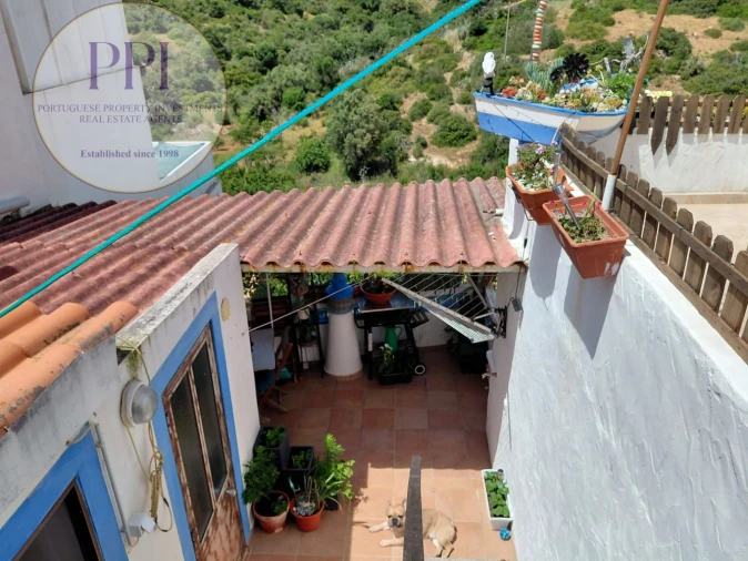Moradia T4 para Venda em Budens Foto 16