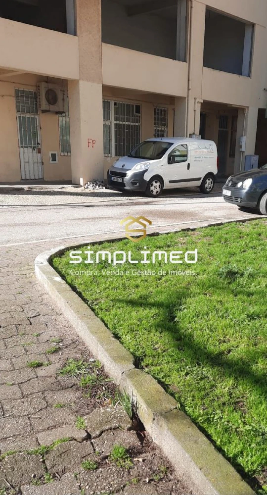 Loja para Arrendamento em Alto do Seixalinho, Santo André e Verderena Foto 2