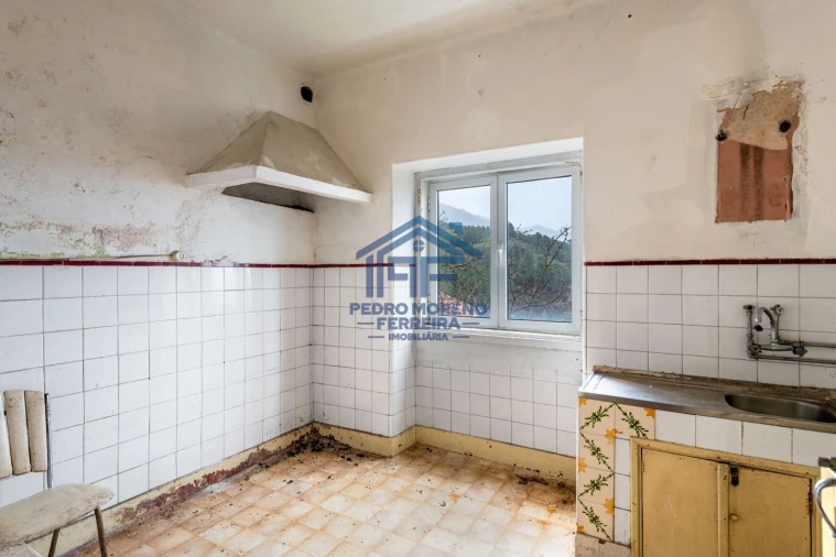 Loja para Venda em Covilhã e Canhoso Foto 12