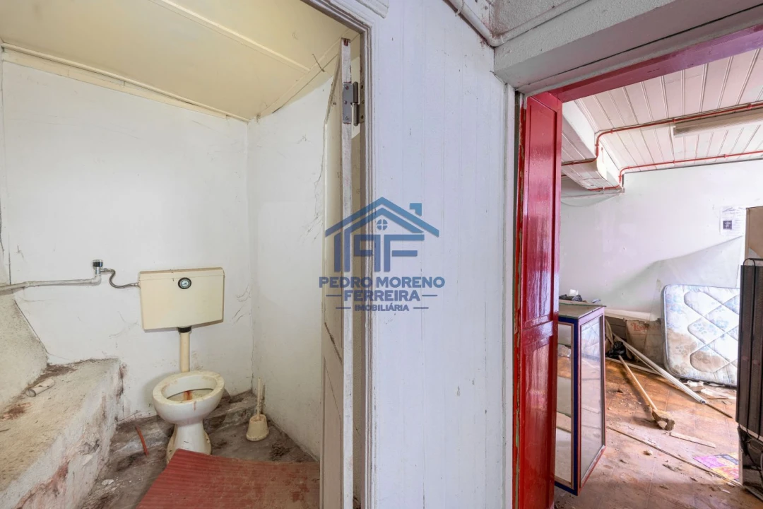 Loja para Venda em Covilhã e Canhoso Foto 22