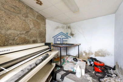 Loja para Venda em Covilhã e Canhoso