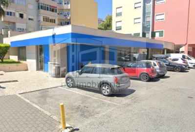 Loja para Venda em Póvoa de Santo Adrião e Olival Basto