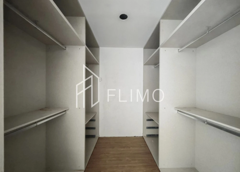 Apartamento T3 para Venda em Loureiro Foto 16