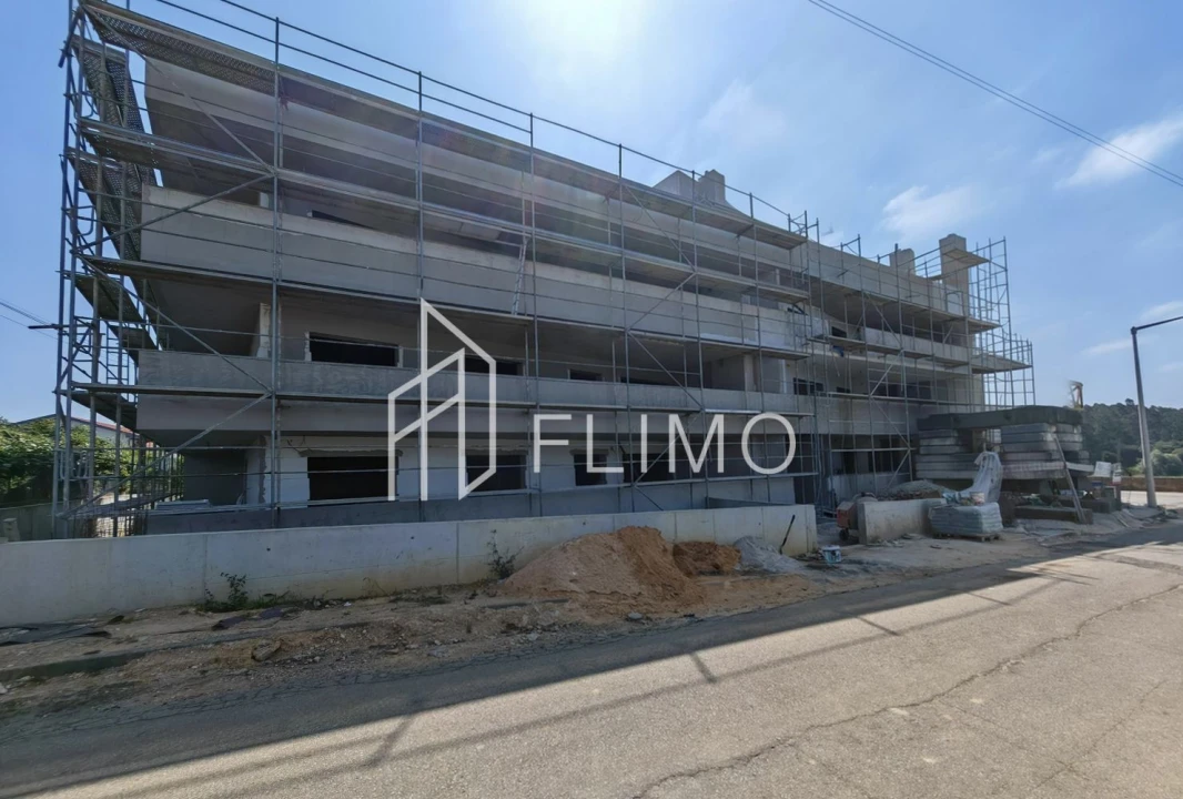 Apartamento T3 para Venda em Loureiro Foto 13